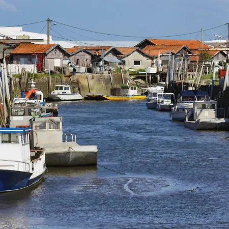 Villa Les Pinassottes By Interhome *