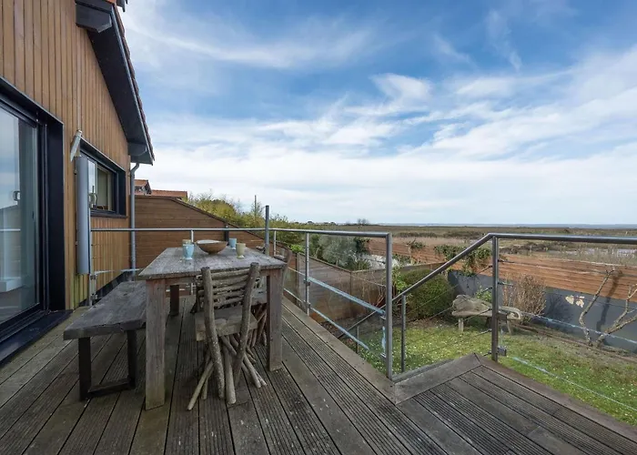 Willa Les Pinassottes By Interhome