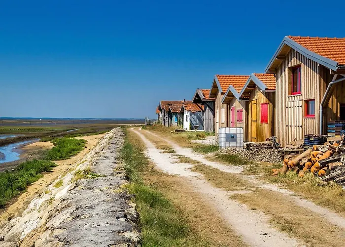 Les Pinassottes By Interhome Willa *